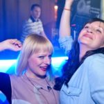 y247386643710136448_6