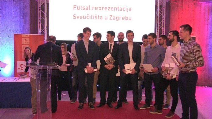 vlcsnap-2017-03-11-14h26m48s983