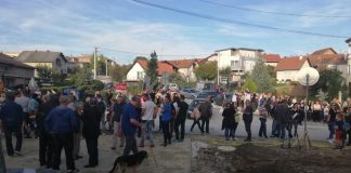 Stanovnici Brestja izviždali Bandića: Prosvjedom upozorili radove na glavnoj prometnici koji traju više od pet godina