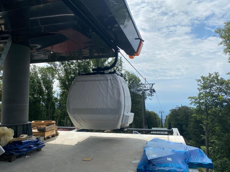 Po prvi put u povijesti kabina žičare stigla na vrh Medvednice