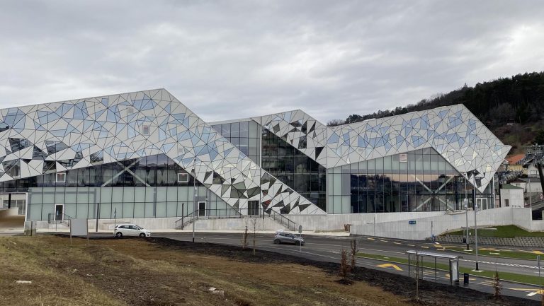 Žičara Sljeme pušta se u pogon sutra u podne, Tomašević otkrio cijene karata