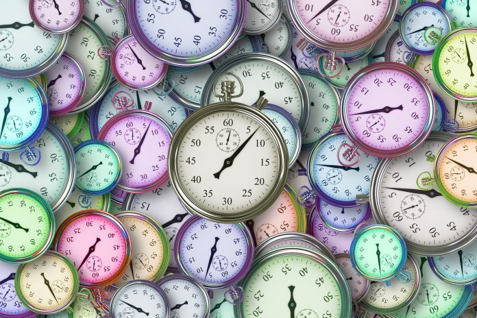 clock-gcd8102adf_1920