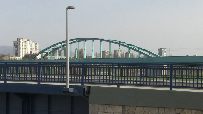 vlcsnap-2022-03-29-13h51m29s346