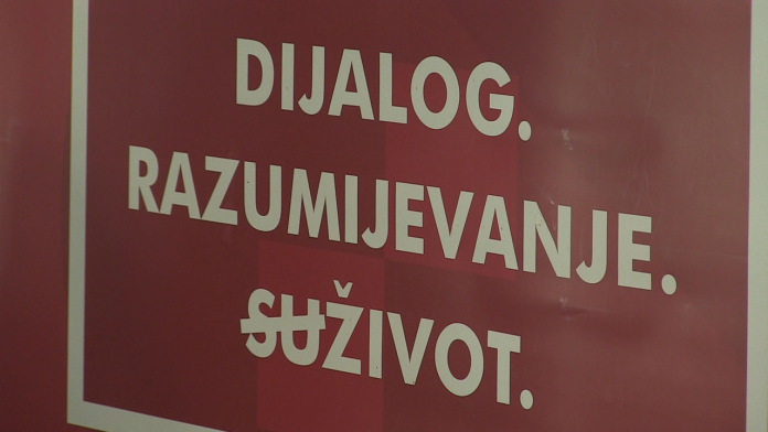 vlcsnap-2022-09-26-21h51m06s649