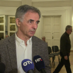 vlcsnap-2023-04-26-13h24m08s589