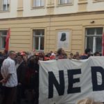 1_y245343400488989642_0