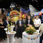 1_y247404231488497138_1