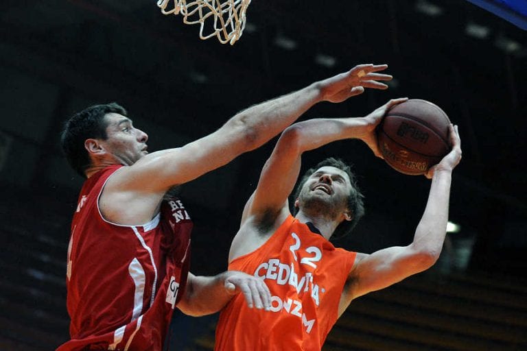 Milan Bandić čestitao Cedeviti na osvojenoj tituli košarkaškog prvaka Hrvatske