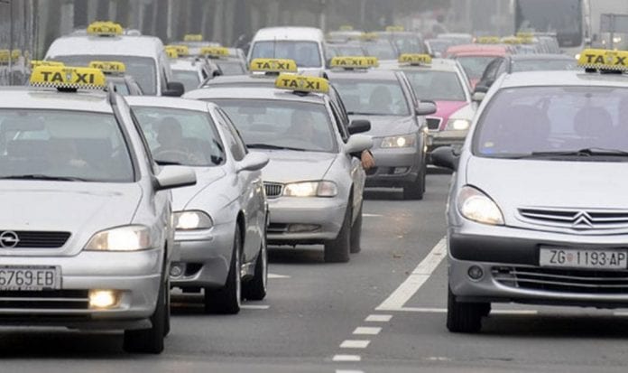 taxi taksi taksisti štrajk prosvjed