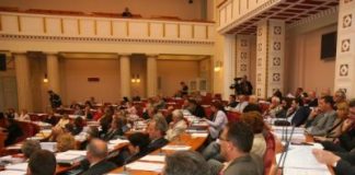 Ljutiti branitelj u Saboru prijetio samoubojstvom