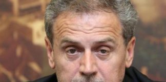 Gordane, toliko si jadan da te neću komentirati