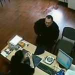 y245353011878618416_3