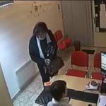 y247354649406605395_1