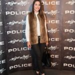 y247390279368744024_16