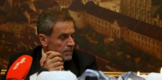 Bandić sa Svjetlom mira: Božić je novi početak