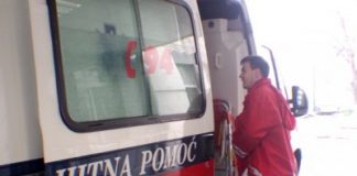 Teško ozlijeđen 63-godišnjak nakon pada s mopeda