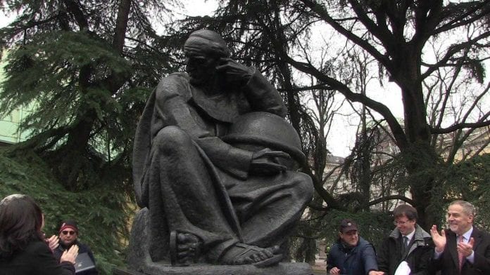 vlcsnap-2017-02-10-18h44m01s164