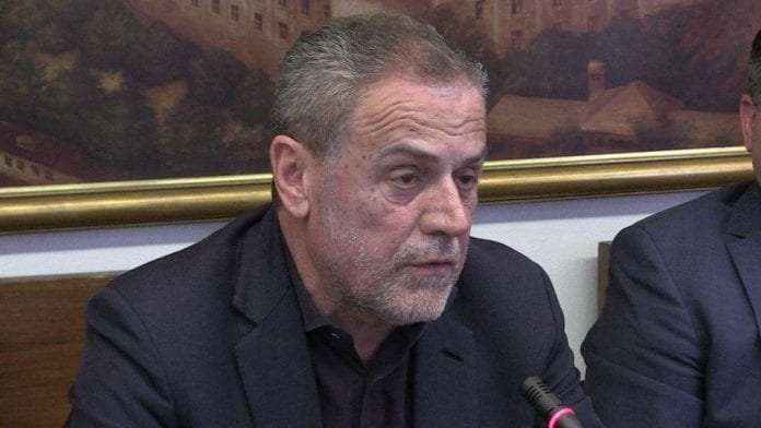 vlcsnap-2017-03-19-18h02m02s204