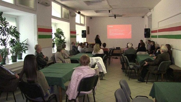 vlcsnap-2017-04-25-12h18m42s646