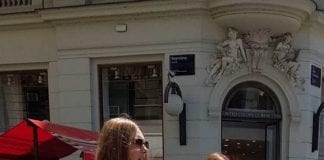 FOTO: Djevojke u ljetnim haljinama preplavile špicu