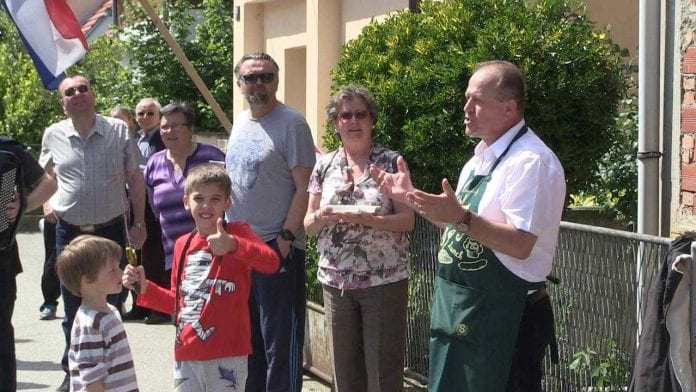 vlcsnap-2017-05-08-11h33m18s155