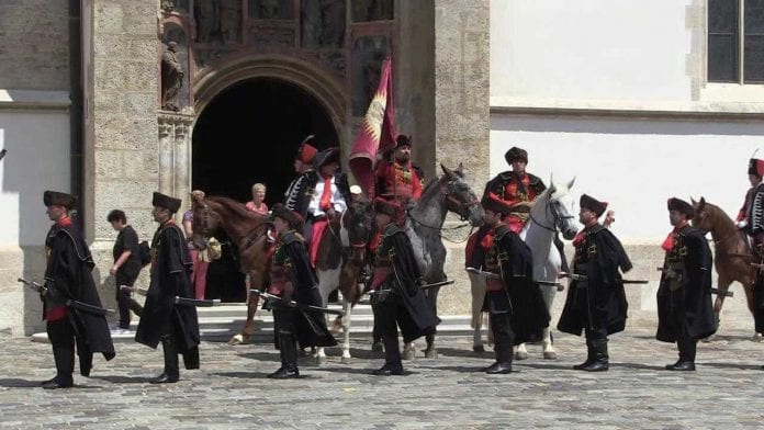 vlcsnap-2017-05-20-17h34m34s153