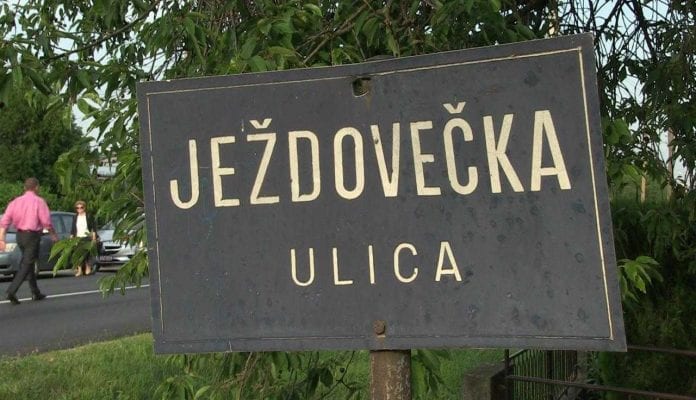 vlcsnap-2017-05-31-15h33m44s389