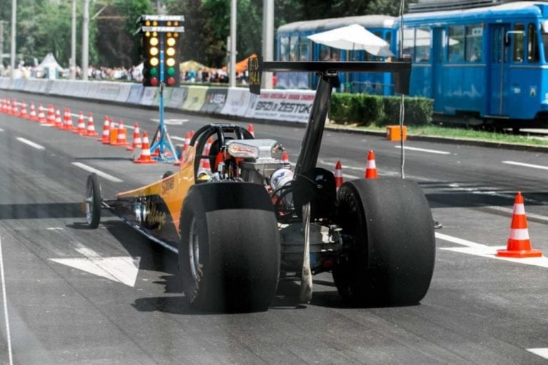 Stanovnici Sigeta traže izmještanje utrke Brzi i žestoki, a umjesto poslovnog kompleksa tržnicu ili biblioteku
