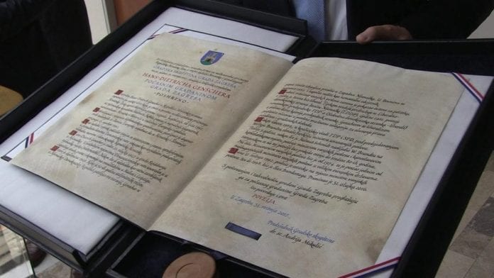 vlcsnap-2017-08-03-13h09m00s494