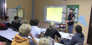 Zanimljiva četverodnevna radionica u Dumovcu o ponašanju pasa