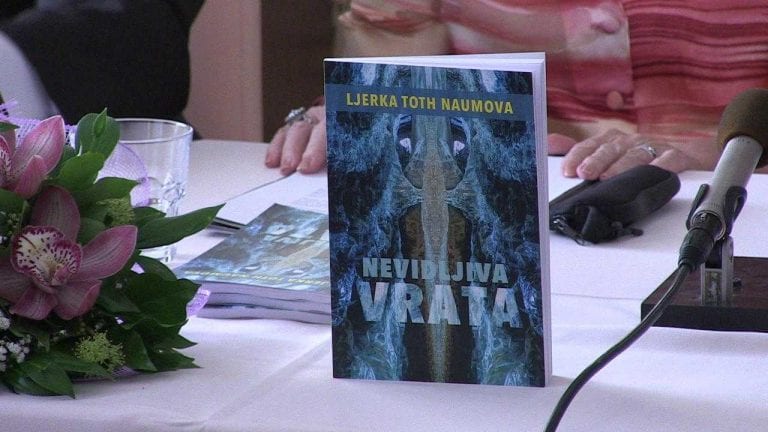 NEVIDLJIVA VRATA: U Društvu hrvatskih književnika predstavljena najnovija zbirka pjesmama Ljerke Toth Naumove