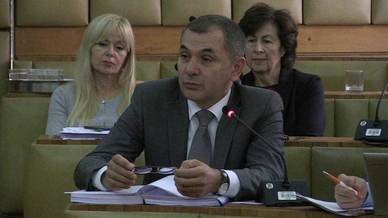 Lovrić: U Zagrebu nema neupisane djece u vrtiće!