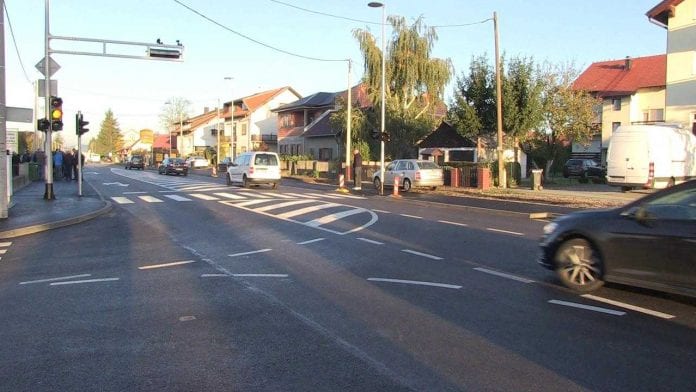 vlcsnap-2017-10-18-01h21m41s150