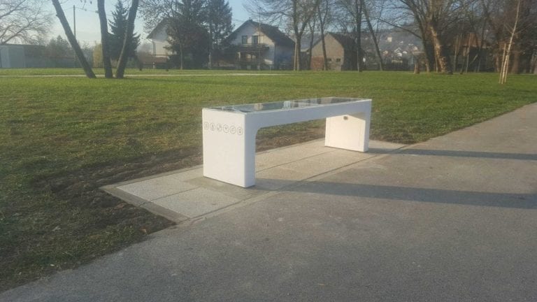 Park Brezje u Svetoj Nedelji dobio pametnu klupu