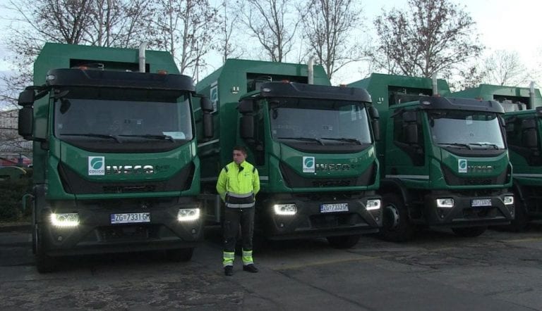 Na predstavljanju novih komunalnih vozila Čistoće sindikati tražili isplatu božićnice