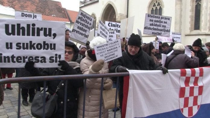 vlcsnap-2018-03-01-16h24m15s69