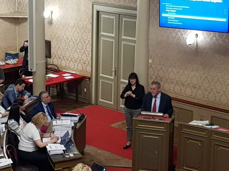 AKTUALNI SAT GRADSKE SKUPŠTINE: Hoće li se uređivati okretište Črnomerec?