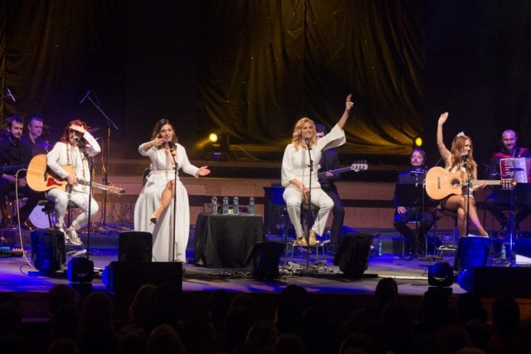 The Frajle digle na noge i rasplesale Lisinski