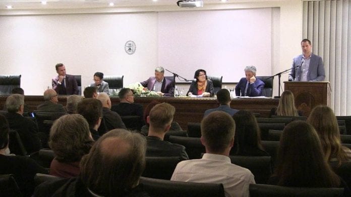 vlcsnap-2018-04-17-09h50m18s611