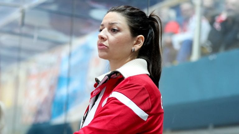 HOKEJ: Žena na klupi hrvatskih hokejaša