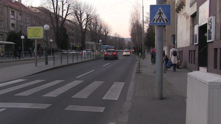 PROMETNA SIGURNOST U ULICI MEDVEŠČAK JE UGROŽENA