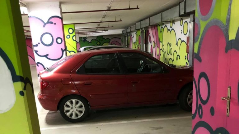 Zagrepčanka traži muškarca koji joj je pomogao u garaži na Langovom trgu