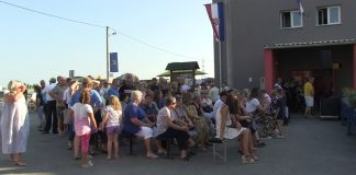 Stanovnici Svete Klare slave dan svog kvarta