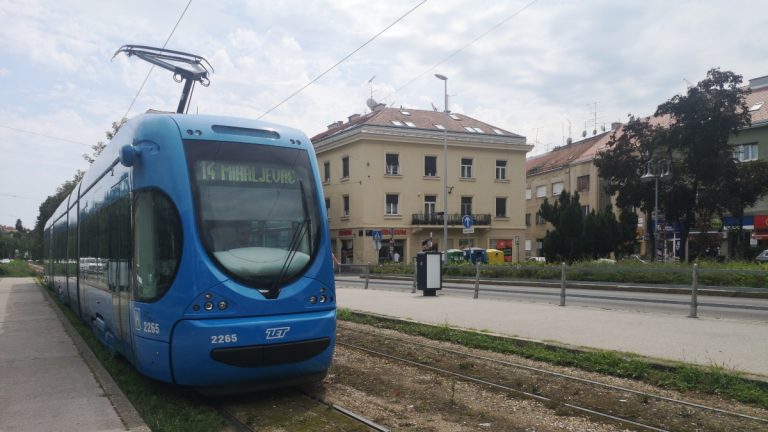 Izmjene u tramvajskom i autobusnom prometu tijekom vikenda