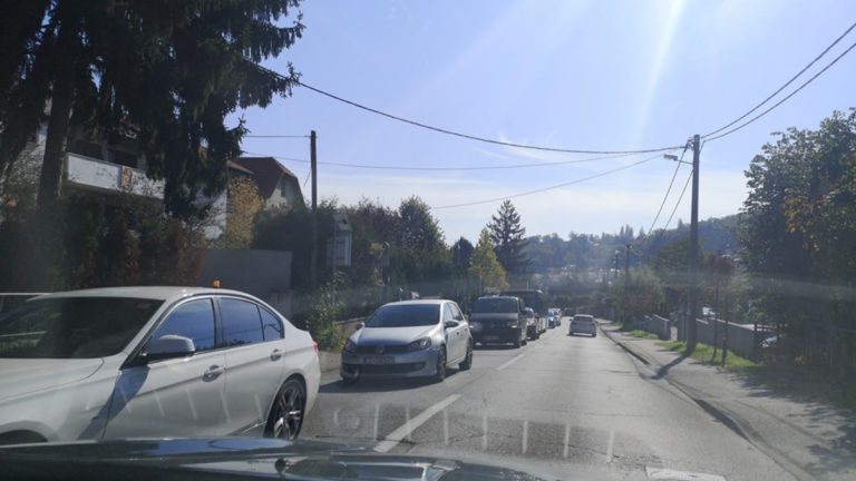 Ljudi bijesne zbog gužvi u prometu, Bandić se ispričava