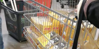 Žena u Zapruđu u kolica natrpala 6000 vrećica kvasca: “Kako vas nije sram?”