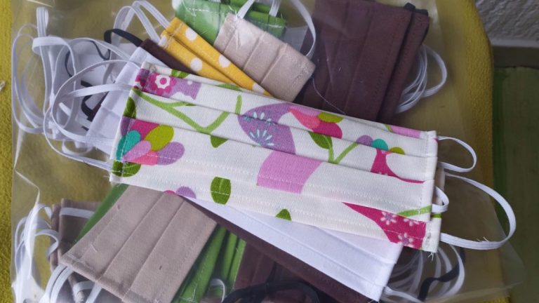 Stanare zgrade u Dugoselskoj u poštanskim sandučićima dočekale zaštitne maske