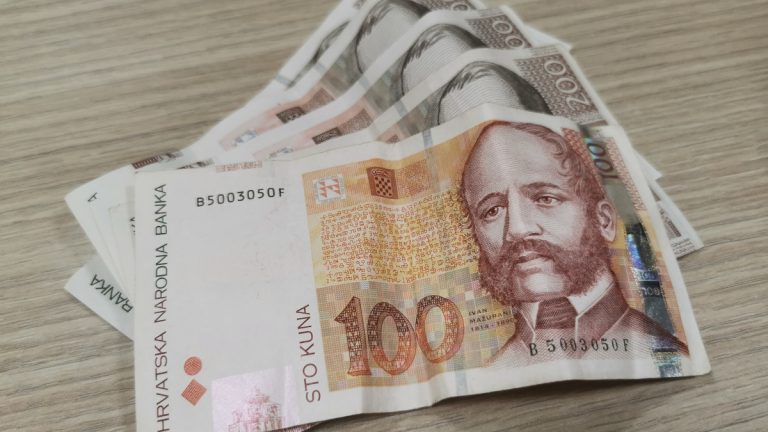 Svaki peti zaposlenik nagrađen je bonusom za rad u izvanrednoj situaciji i to u prosječnom iznosu od 1200 kuna