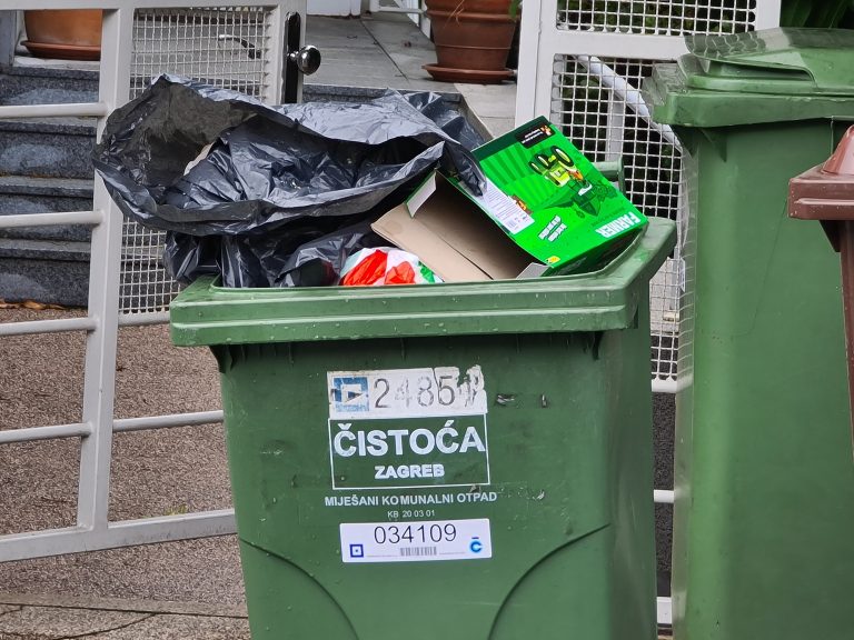 KLISOVIĆ: Otpad nije samo Tomaševićev problem, već i svih onih koji u 30 godina ništa nisu napravili!