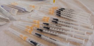 Od danas se za cijepljenje protiv COVID-19 možete prijaviti putem interneta ili telefonom